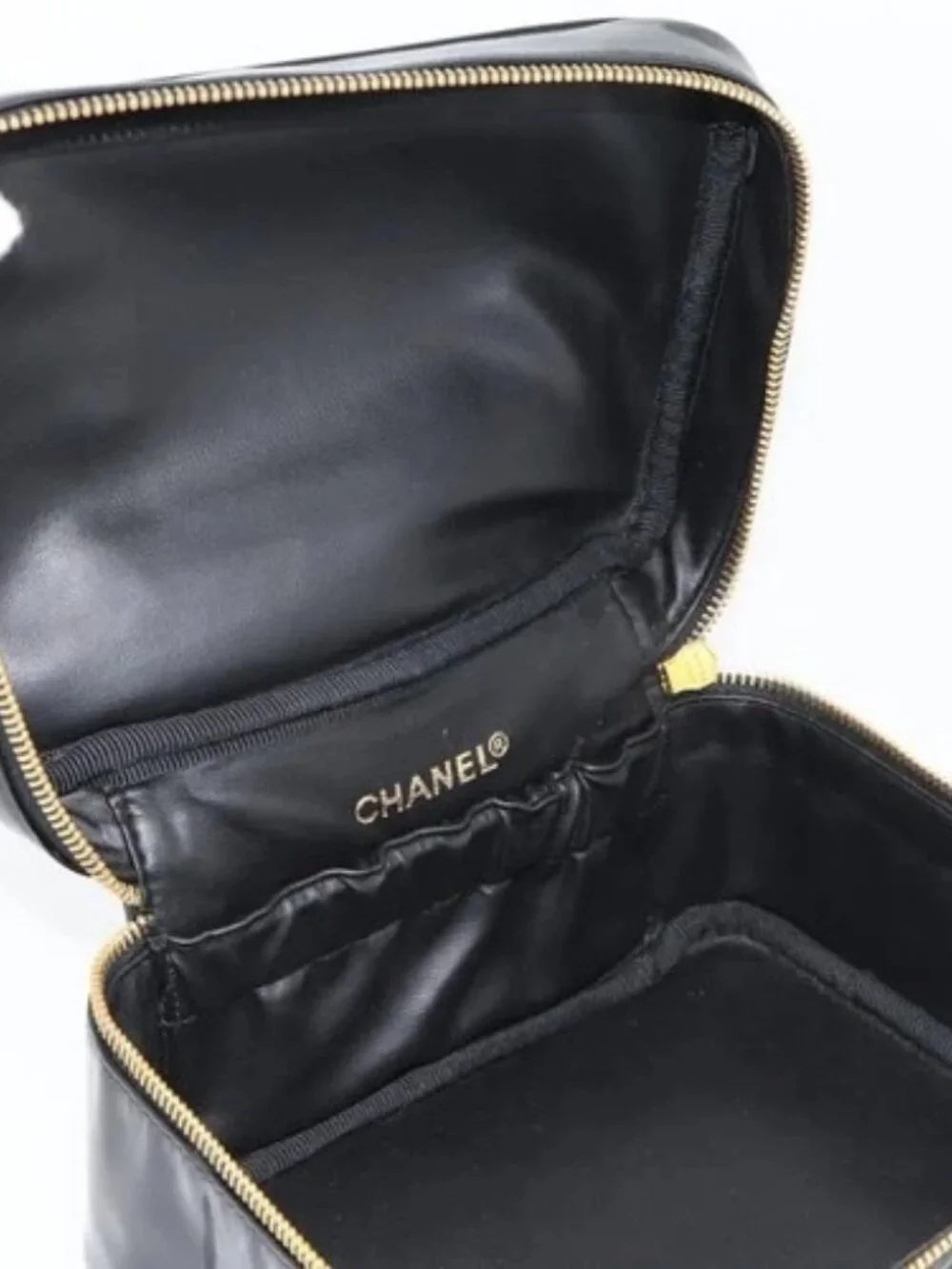 CHANEL brand	chanel color	black